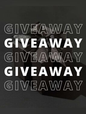 🎁 Poshmark Live Giveaway 🎁